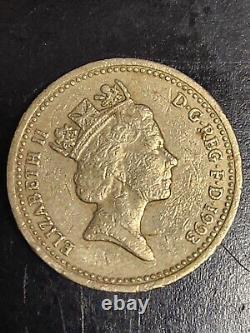 1993 Beautiful One Pound GB Queen Elizabeth II Rare DISCONTINUED Coin. Ungraded