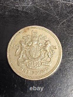 1993 Beautiful One Pound GB Queen Elizabeth II Rare DISCONTINUED Coin. Ungraded