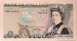 Great Britain 1973. 5 Pounds. Collector's Misprint. Mis-matched Serials. Rare