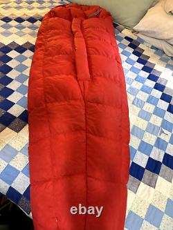 RARE Made in Great Britain Blacks Quality -25 Karakoram Down Sleeping Bag READ