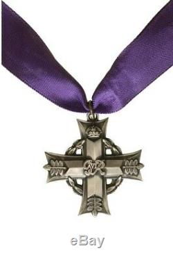 RARE QE2 Era New Zealand MEMORIAL CROSS Sterling SILVER K. I. A. Medal Kiwi ANZAC