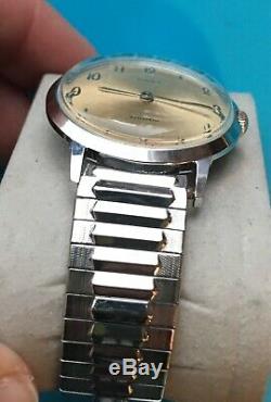 Vintage Timex- 1965 Marlin-RARE no-seconds version-Great Britain-serviced