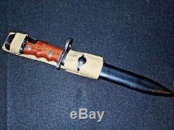 WWII British No. 7 MK1 L Lee Enfield No. 4 & Sten Bayonet Fighting Knife Rare